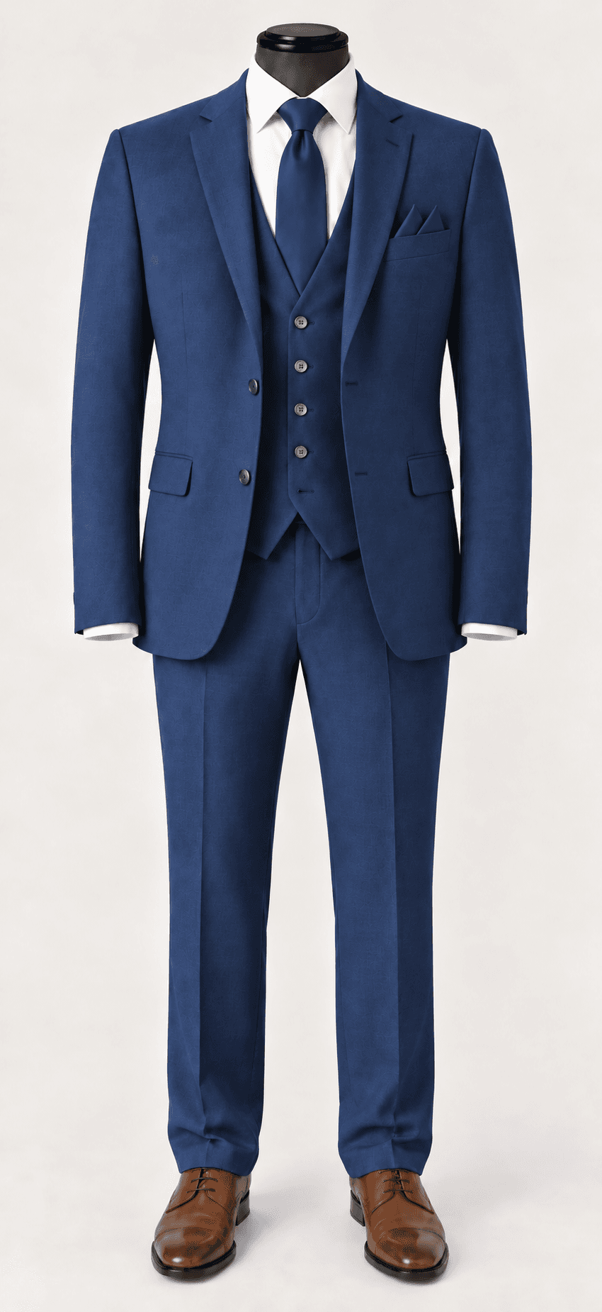 Navy Metro suit mannequin